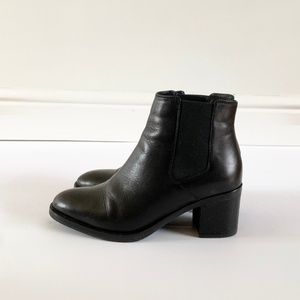 Clarks Mascarpone Bay Black Leather Booties